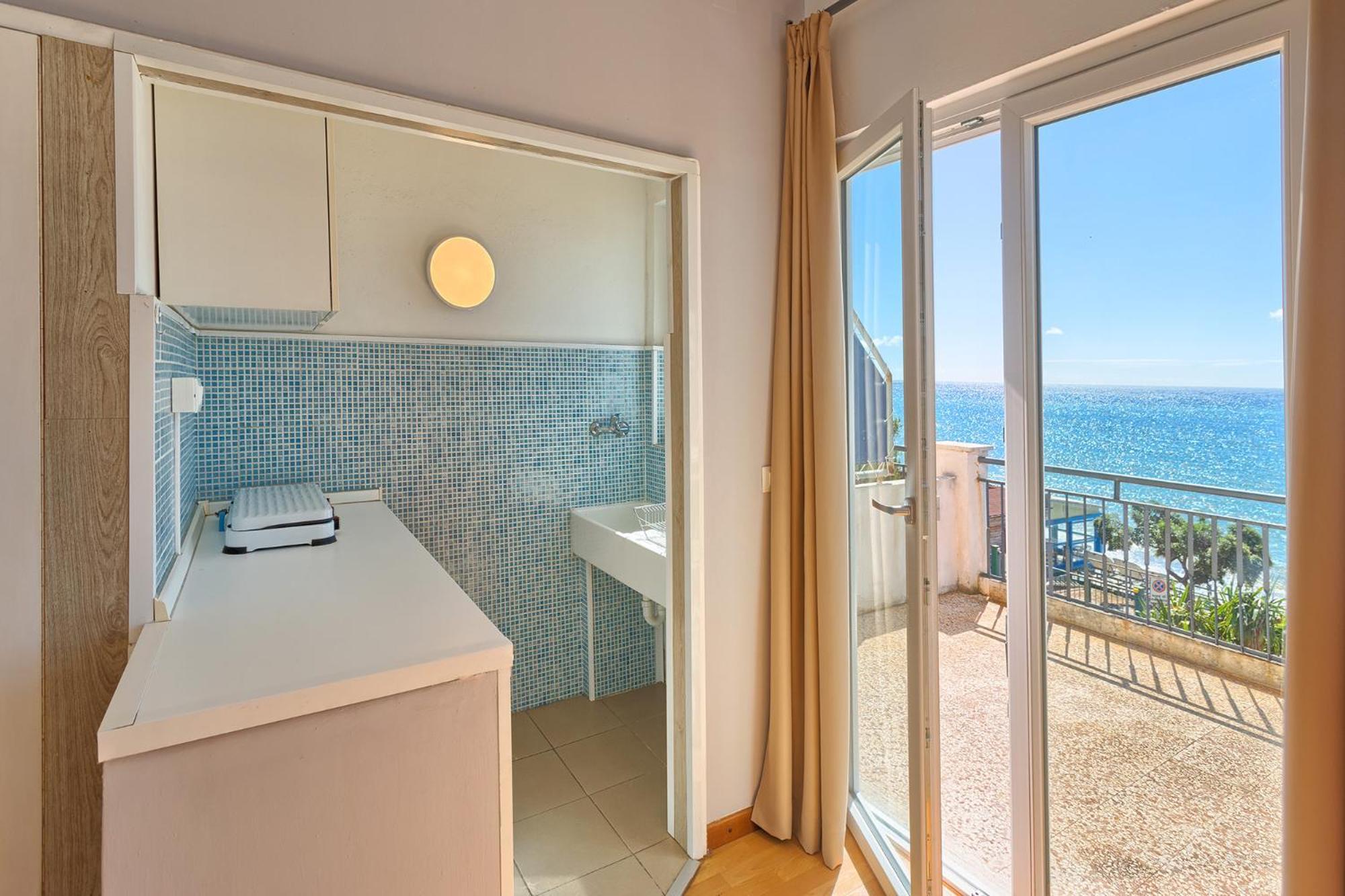 Blue Beach Bussana Nuova Ngoại thất bức ảnh