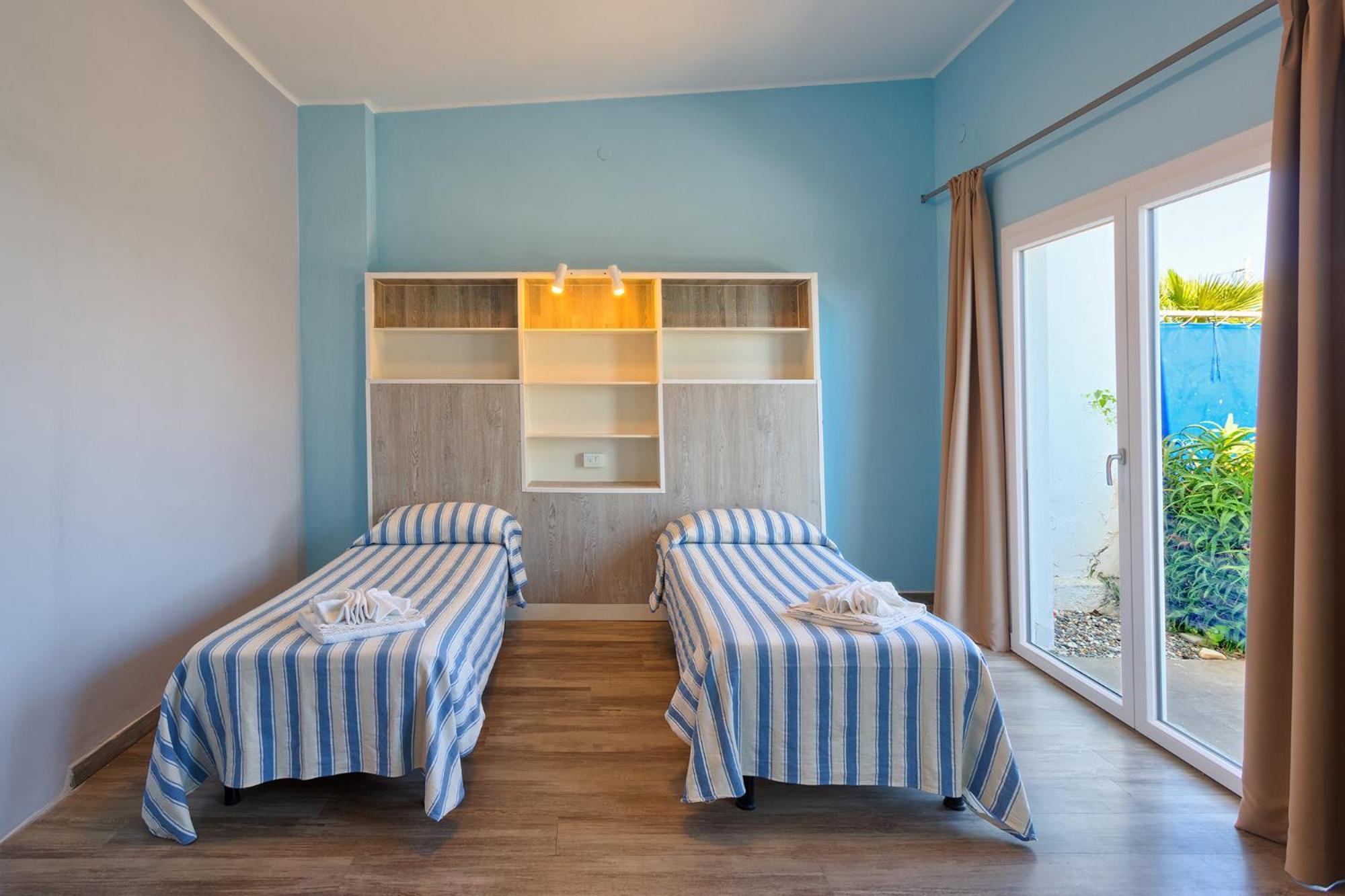 Blue Beach Bussana Nuova Ngoại thất bức ảnh
