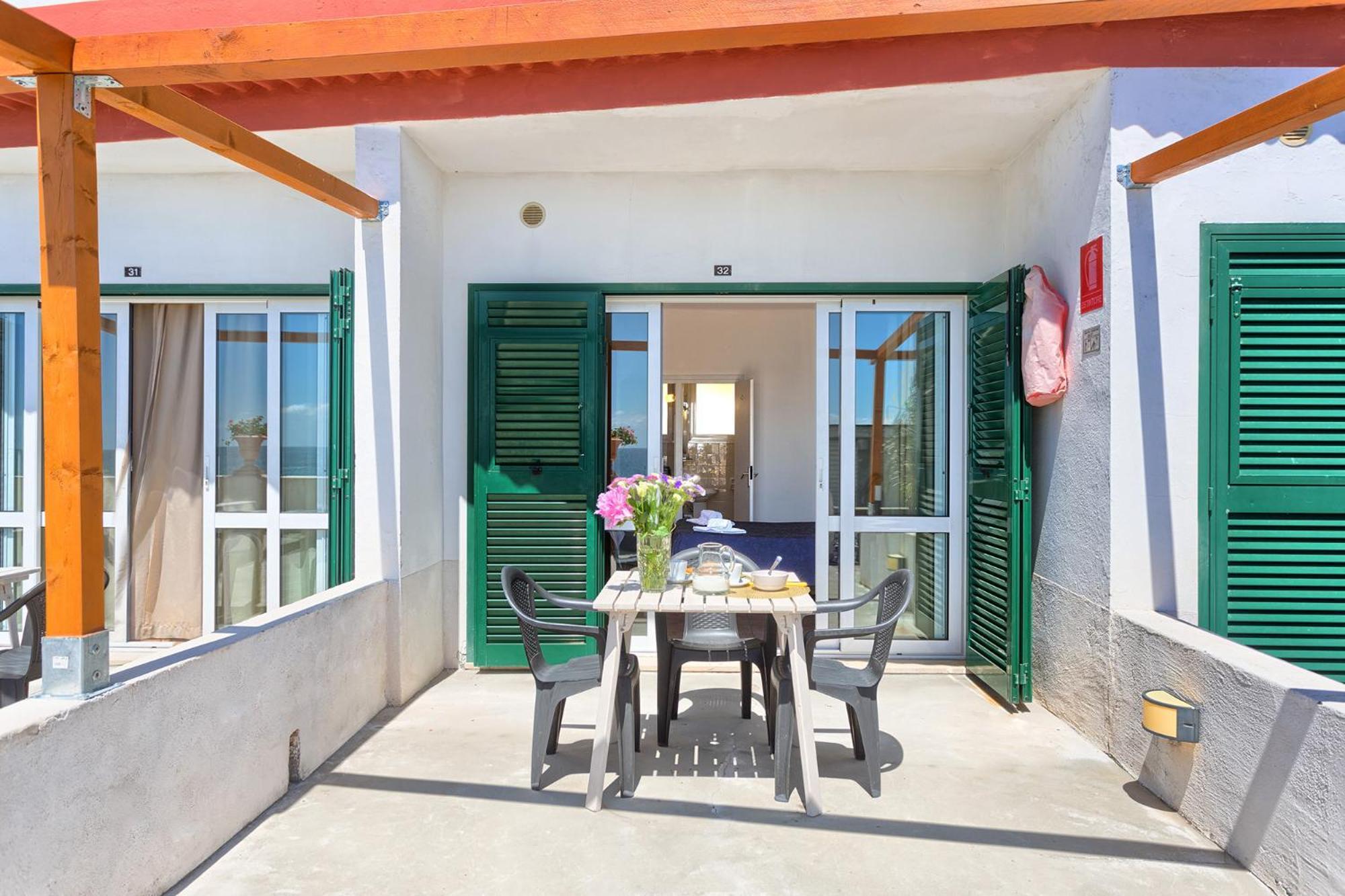 Blue Beach Bussana Nuova Ngoại thất bức ảnh