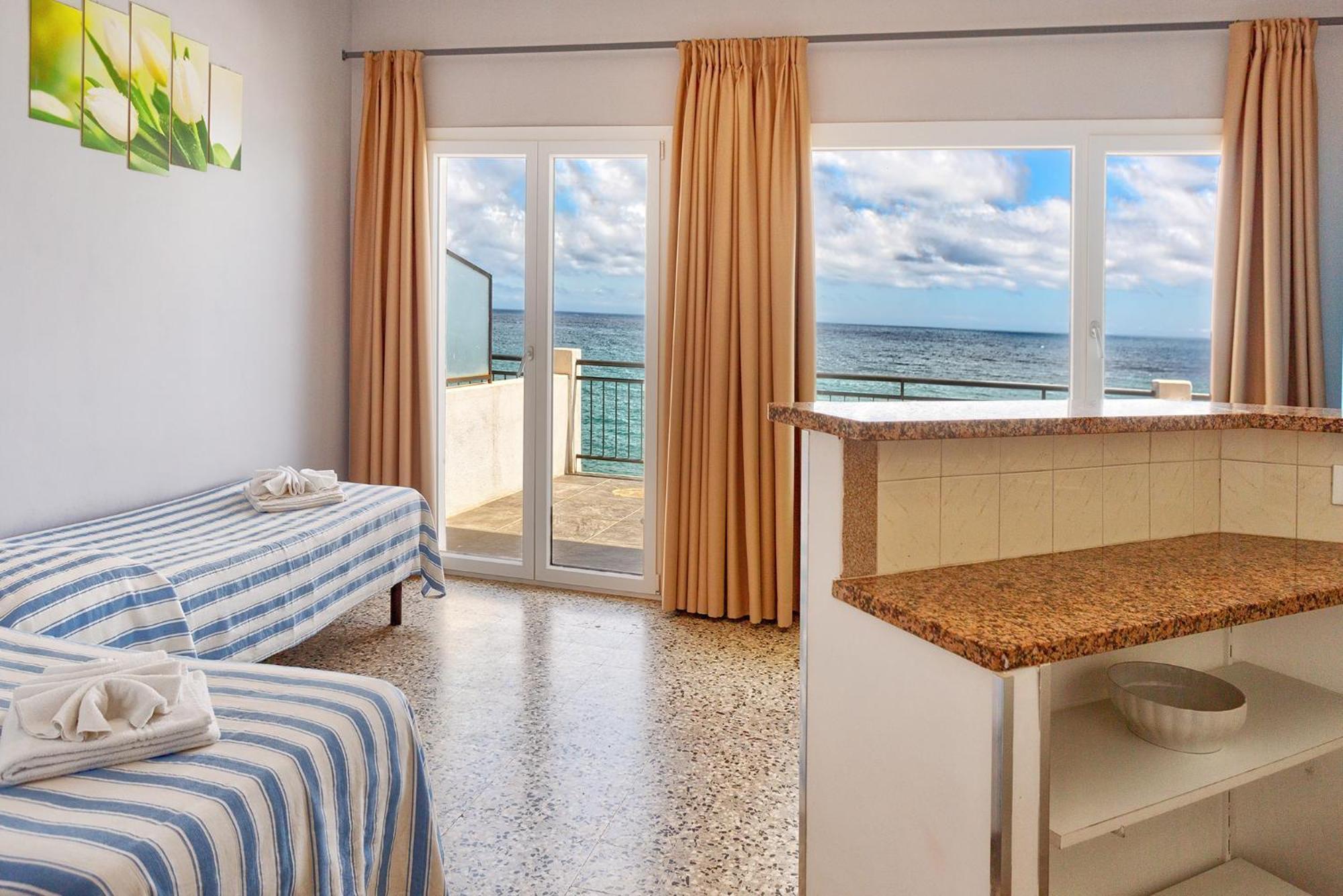 Blue Beach Bussana Nuova Ngoại thất bức ảnh