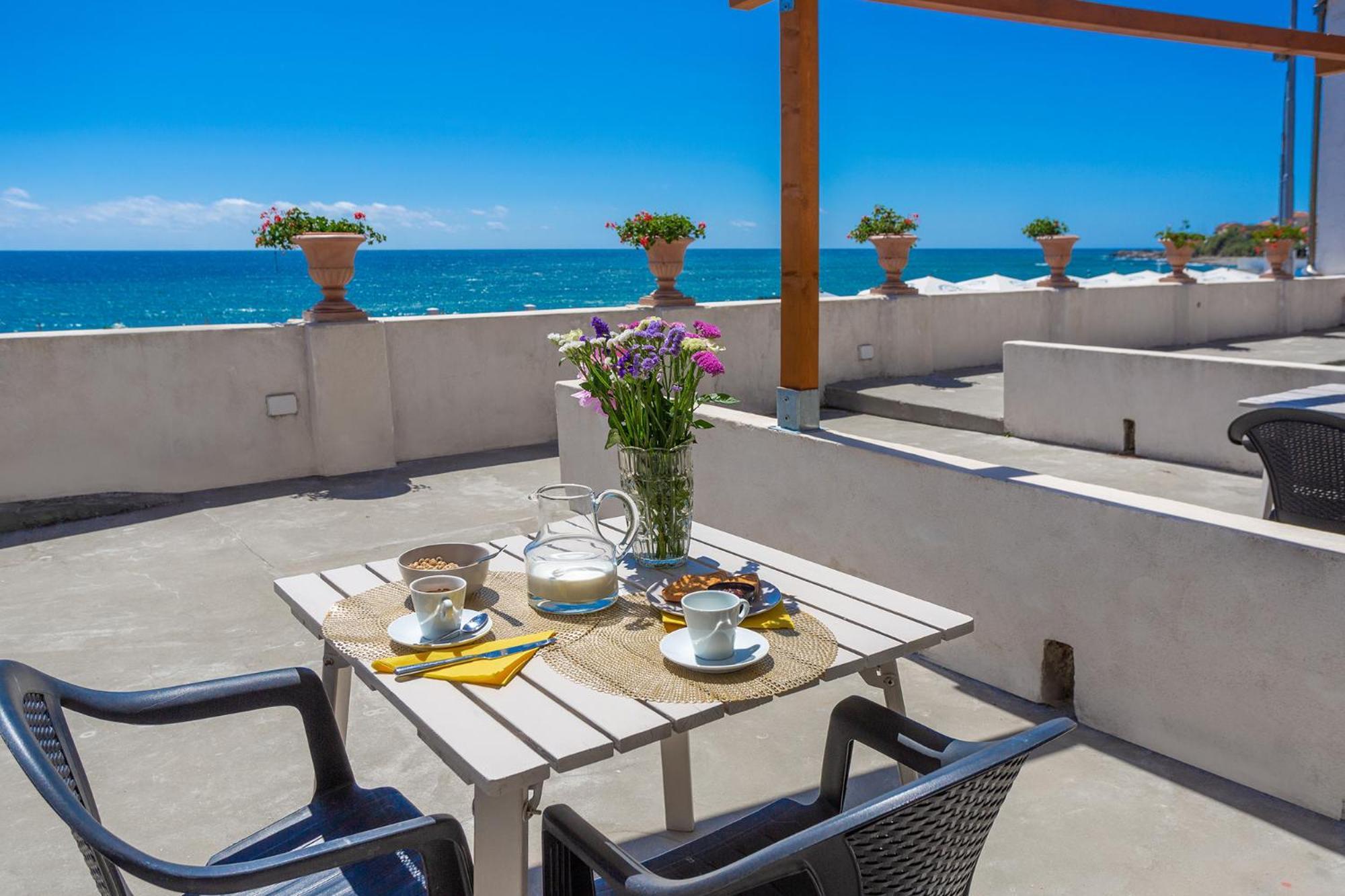 Blue Beach Bussana Nuova Ngoại thất bức ảnh